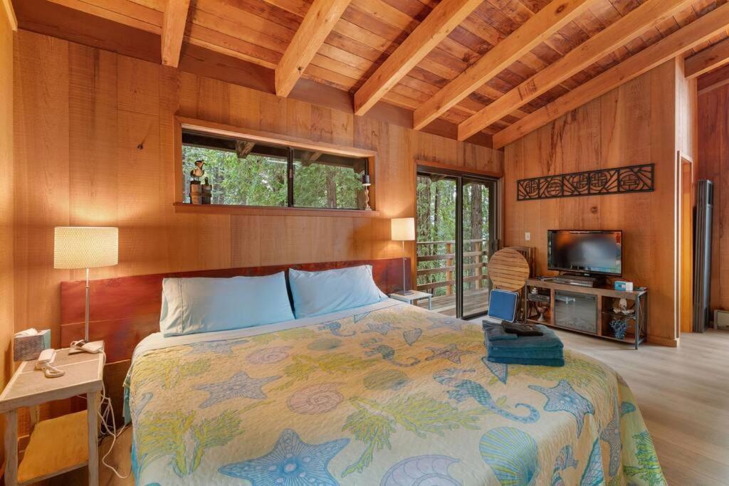 Grandma'S Cabin By The Sea Гвалала Экстерьер фото